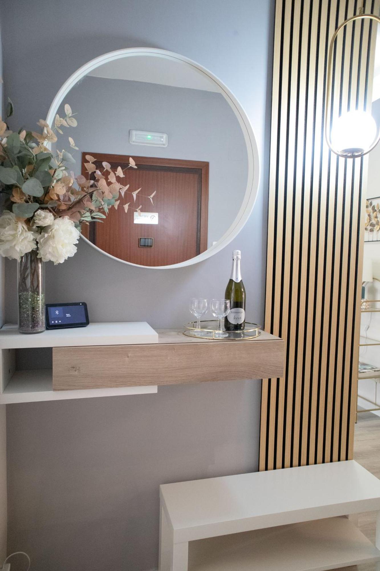Sara'S Home - Modern Apartment Near Metro, Perfect For Families And Groups In Рим Екстер'єр фото