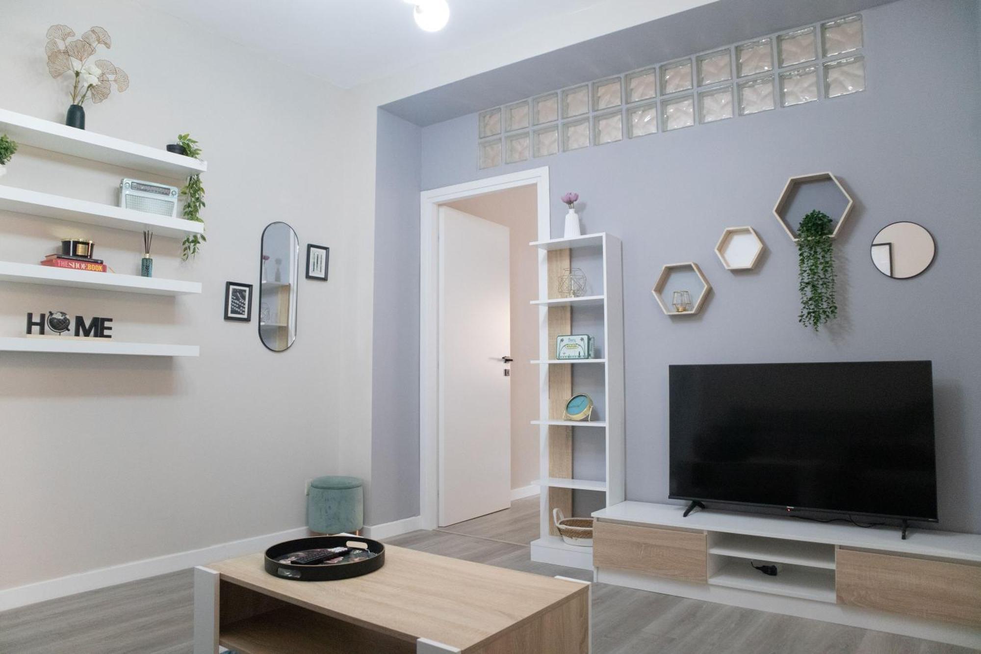 Sara'S Home - Modern Apartment Near Metro, Perfect For Families And Groups In Рим Екстер'єр фото