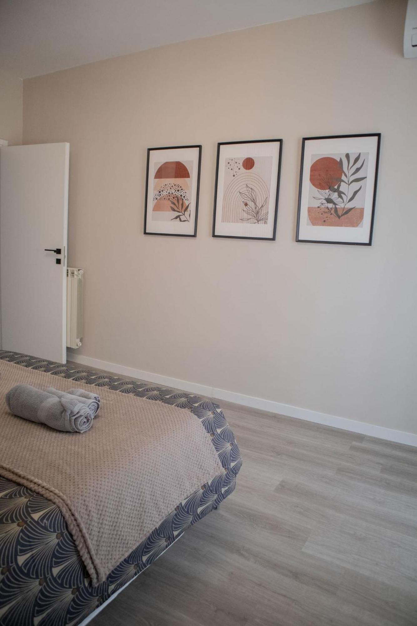 Sara'S Home - Modern Apartment Near Metro, Perfect For Families And Groups In Рим Екстер'єр фото