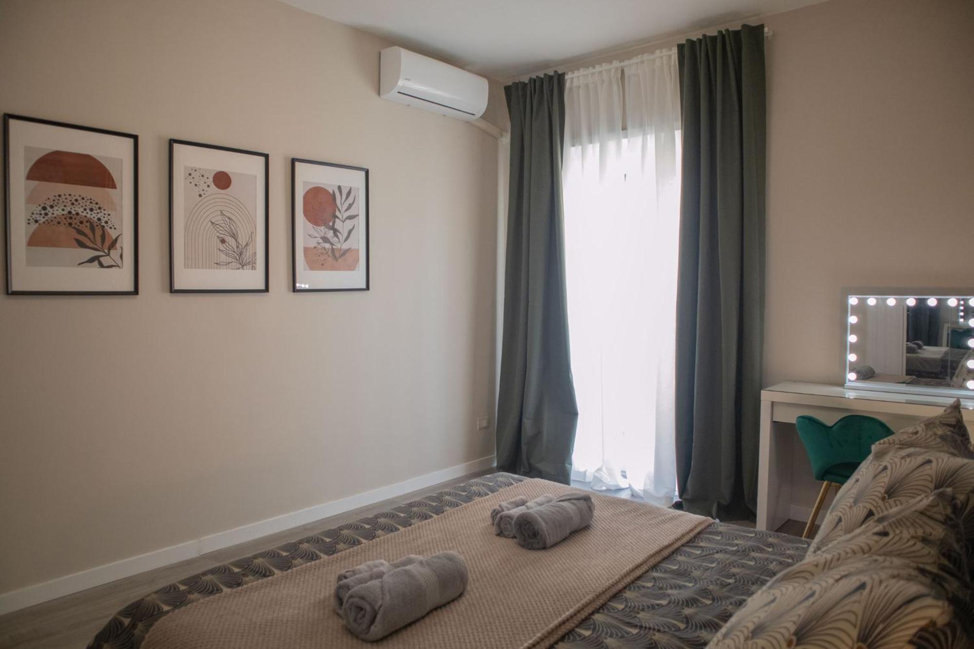 Sara'S Home - Modern Apartment Near Metro, Perfect For Families And Groups In Рим Екстер'єр фото